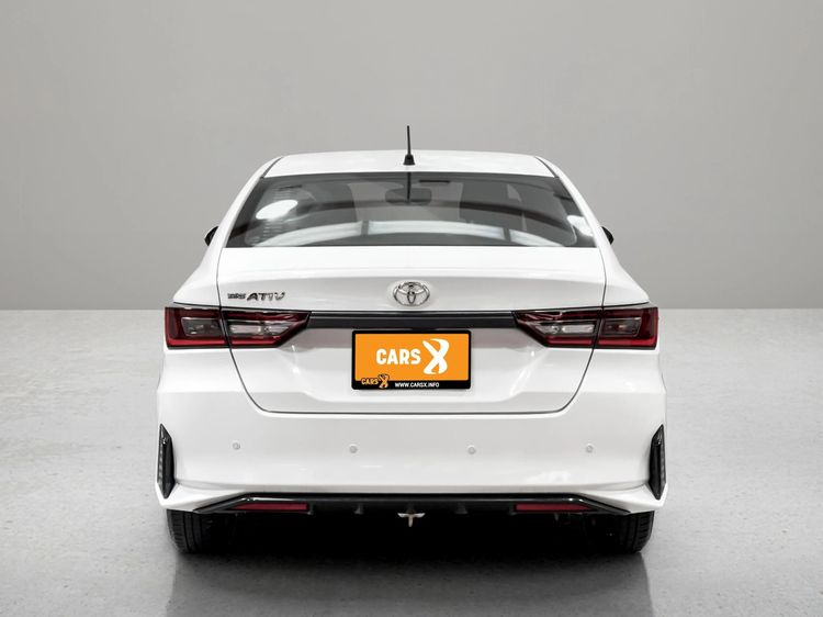 Toyota Yaris ATIV 2022 1.2 Sport Sedan เบนซิน ไม่ติดแก๊ส เกียร์อัตโนมัติ ขาว รูปที่ 4