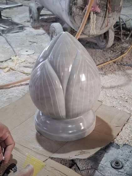 หัวเสาหินอ่อนขนาดกว้าง 10 นิ้วสูง 12 นิ้ว