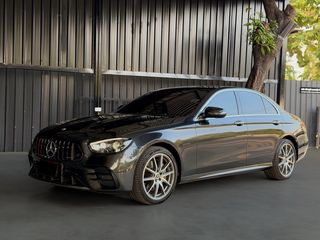 Mercedes-Benz E300e AMG Dynamic facelift 2023 KD658E