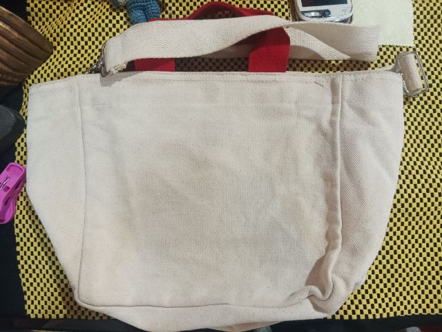 กระเป๋าใส่ผ้าอ้อม, กระเป๋าใส่รอยยิ้ม, รูปที่ 4