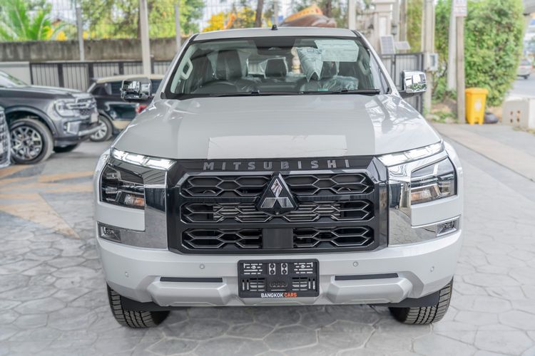 Mitsubishi Triton 2025 All New Double Cab 2.4 Plus Ultra Pickup ดีเซล เกียร์อัตโนมัติ ขาว รูปที่ 3