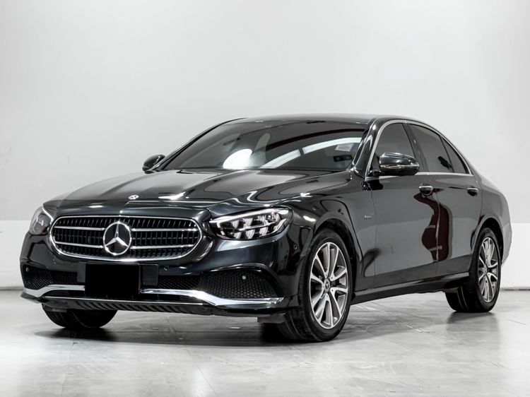 รถ Mercedes-Benz E-Class E300e สี เทา