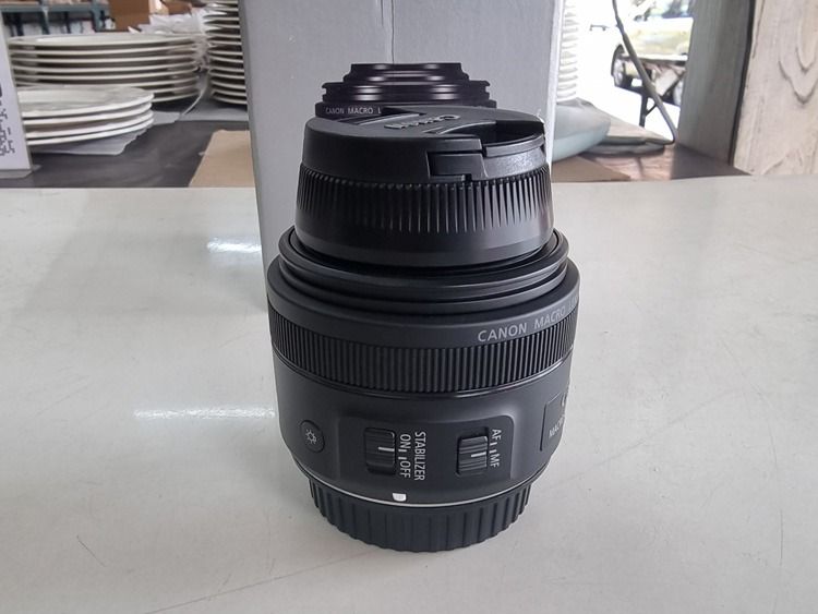 เลนส์ Canon EF-S 35mm f2.8 Macro IS STM สภาพดี รูปที่ 4