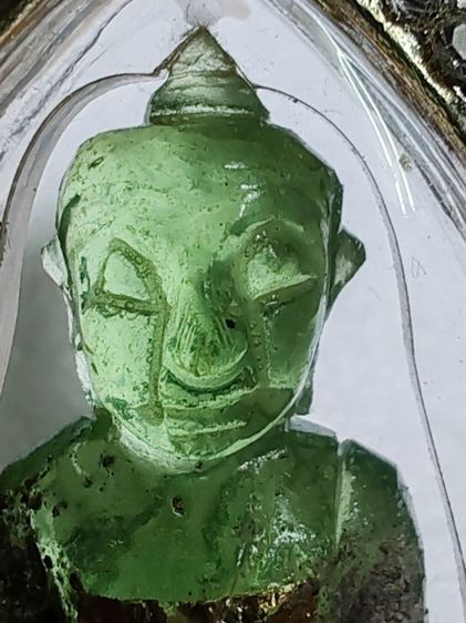 พระแก้วกรุฮอด​ หินจุยเจียสีเขียวพร้อมกรอบอย่างดี​ ขนาด​ 2.5​ X​ 5​ ซ.ม. รูปที่ 5