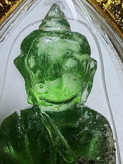 พระแก้วกรุฮอด​ หินจุยเจียสีเขียวพร้อมกรอบอย่างดี​ ขนาด​ 2.5​ X​ 5​ ซ.ม. รูปที่ 9