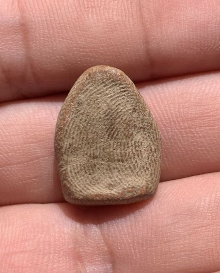 พระเนื้อดินเก่า รูปที่ 2