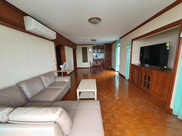 ตกแต่งครบ ปล่อยเช่าคอนโด the lake เมืองทองธานี