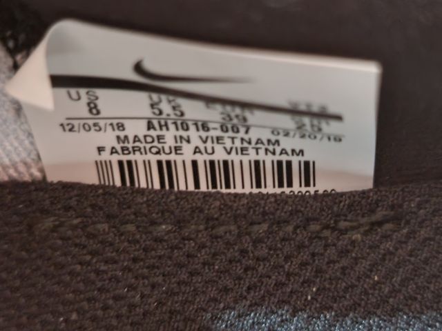 Nike Odyssey React 2 Flyknit Black White W รูปที่ 7