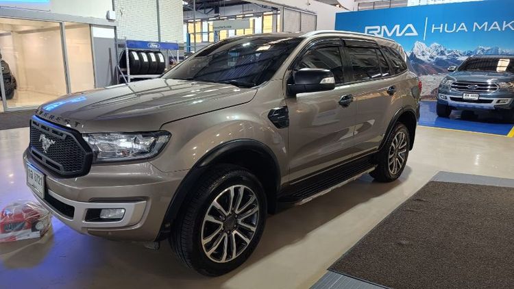 Ford Everest 2021 2.0 Titanium Plus 4WD Sedan ดีเซล ไม่ติดแก๊ส เกียร์อัตโนมัติ บรอนซ์เงิน รูปที่ 2