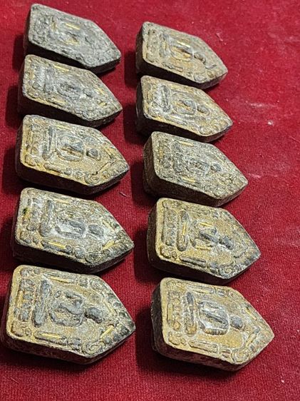 พระขุนแผนปู่ทิม ชุดกรรมการหน้าฝังตะกรุดหลังฝังกริ่งชินบัญชร 10 องค์ ชุดที่2 รูปที่ 7