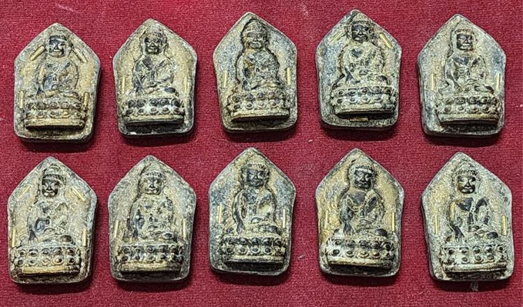 พระขุนแผนปู่ทิม ชุดกรรมการหน้าฝังตะกรุดหลังฝังกริ่งชินบัญชร 10 องค์ ชุดที่2 รูปที่ 3