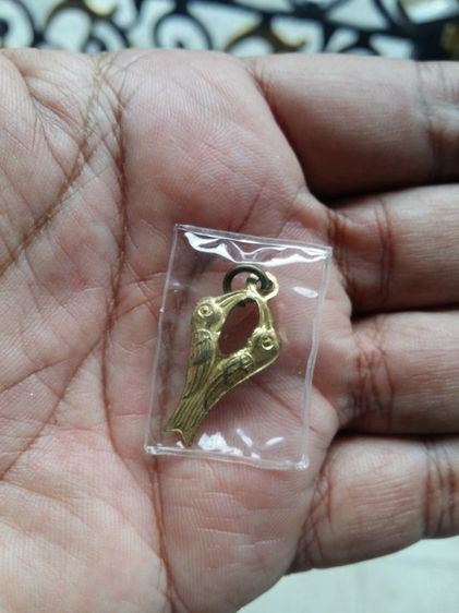 ผ้ายันต์ครูบาวัง วัดบ้านเด่น จ.ตาก สุดยอดผ้ายันต์ ด้านเมตตามหานิยม รุ่นนี้เป็นแบบพิมพ์ 2 ชื่อ พุทธคุณโดดเด่นด้านการทำมาหากิน เฉพาะทำมาค้าขาย รูปที่ 17