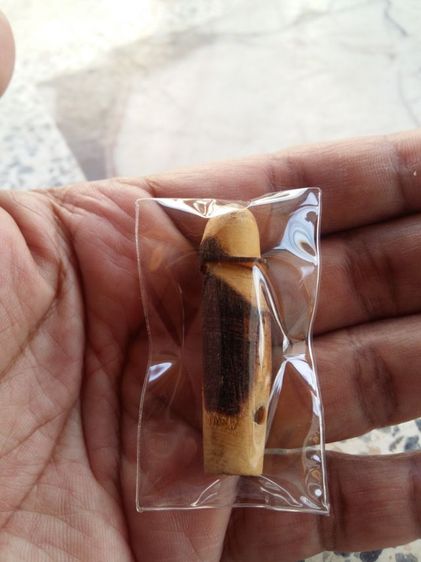 ผ้ายันต์ครูบาวัง วัดบ้านเด่น จ.ตาก สุดยอดผ้ายันต์ ด้านเมตตามหานิยม รุ่นนี้เป็นแบบพิมพ์ 2 ชื่อ พุทธคุณโดดเด่นด้านการทำมาหากิน เฉพาะทำมาค้าขาย รูปที่ 14