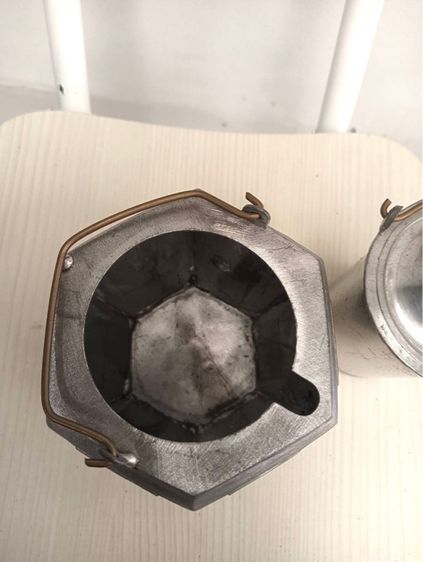 กาน้ำชา หกเหลี่ยม โบราณ เก่าสะสม รูปที่ 6