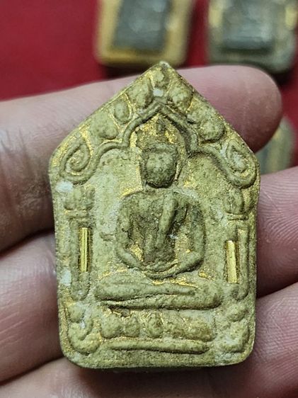 พระขุนแผนหลวงปู่ทิม หลังฝังสมเด็จวัดระฆัง พ.ศ.2409 ปี15 10 องค์  รูปที่ 15