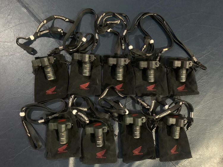 📌📌 💯 ขาย เหมา 9 ชุด USB Flash Drive 2 GB รูปกล้องถ่ายรูป โลโก้ Honda ของใหม่ รูปที่ 6