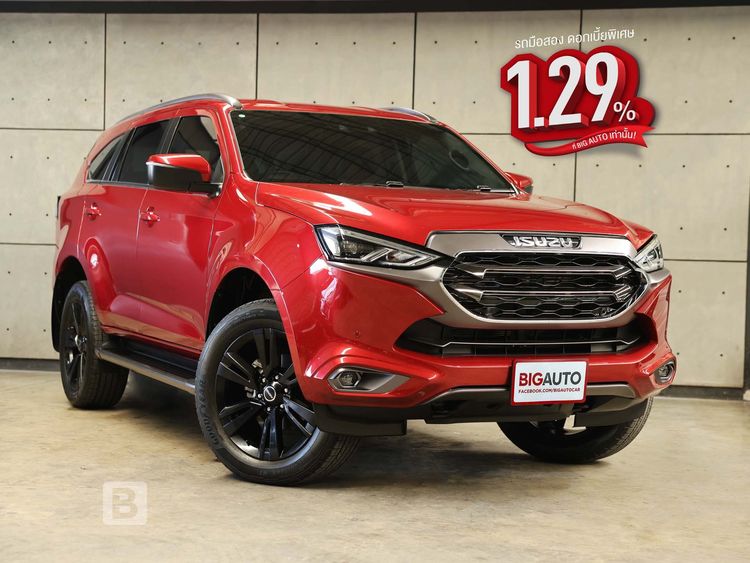 Isuzu MU-X 2023 3.0 Ultimate AT 2WD Utility-car ดีเซล ไม่ติดแก๊ส เกียร์อัตโนมัติ แดง