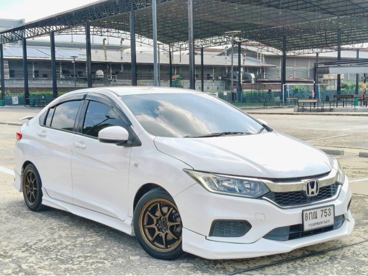 Honda City 2018 1.5 S Sedan เบนซิน ไม่ติดแก๊ส เกียร์อัตโนมัติ ขาว