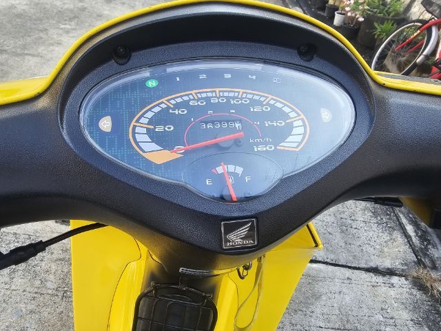 2004ฮอนด้าwave125rสภาพสวยใช้น้อย3หมื่นกว่าโล รูปที่ 16