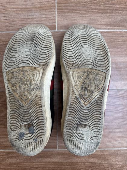 รองเท้า Gucci สำหรับเท้า 26.5-27 ซม. รูปที่ 4