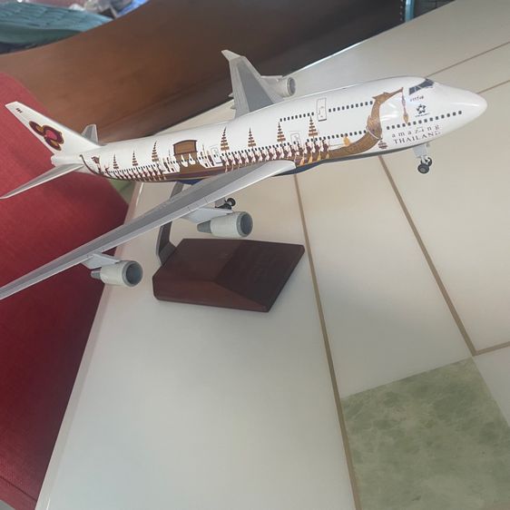 โมเดลเครื่องบินจัมโบ้ โบอิ้ง 747-400 รูปที่ 3