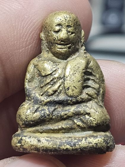 รูปหล่อหลวงพ่อเงิน รูปที่ 7