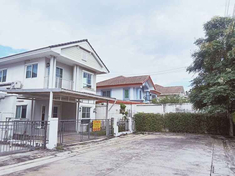 ไม่มี ขายบ้าน 2 ชั้น หมู่บ้านโมดิวิลล่า รังสิตคลอง7 ถนนรังสิต-นครนายก  รูปที่ 2