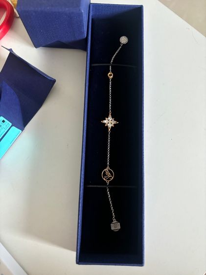 SWAROVSKI