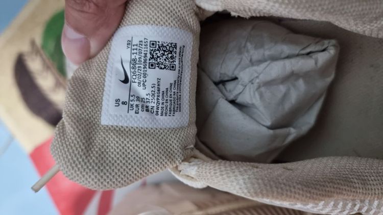 Nike vomeroมือสอง สภาพ ของใหม่

 25CM 39EU รูปที่ 3