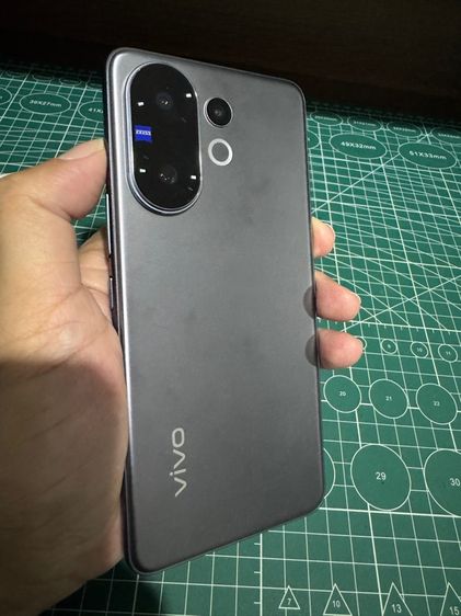 ขาย Vivo V60 256GB สภาพใหม่เอี่ยม ไร้รอย ไร้ตำหนิ ออกเครื่อง เดือนตุลา 68 อุปกรณ์ครบ รูปที่ 6