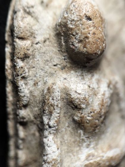 พระรอดลำพูนพิมพ์ต้อครับ รูปที่ 8