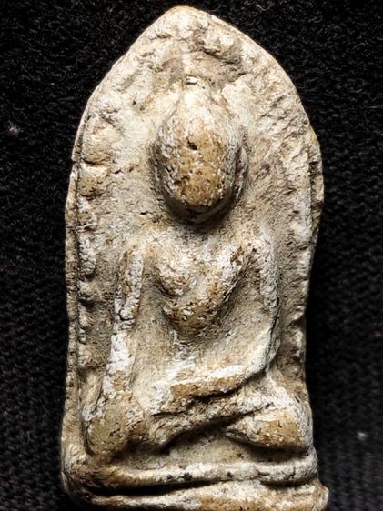 พระรอดลำพูนพิมพ์ต้อครับ