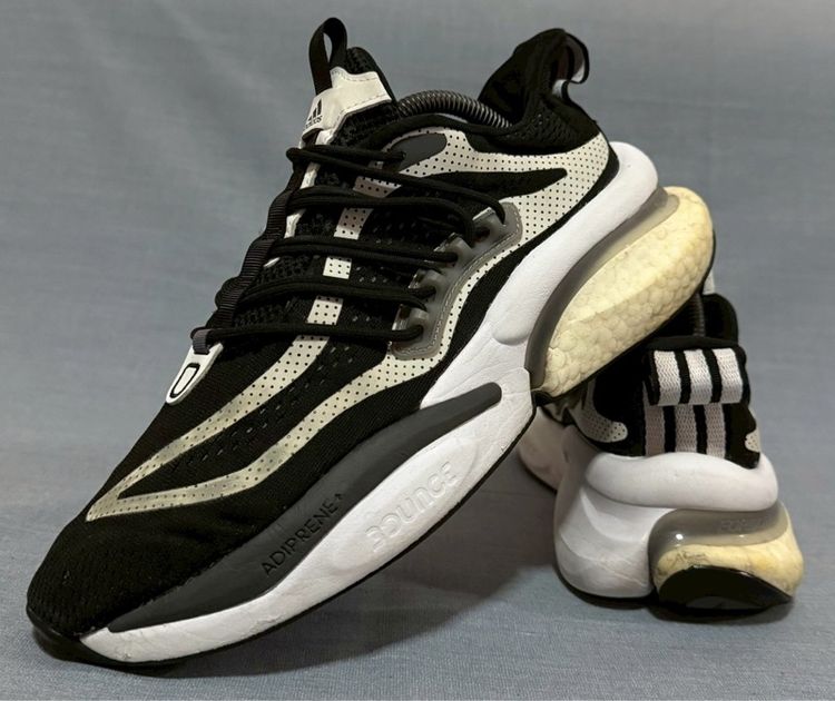 Adidas ปี2023 Size42 ส่งฟรี