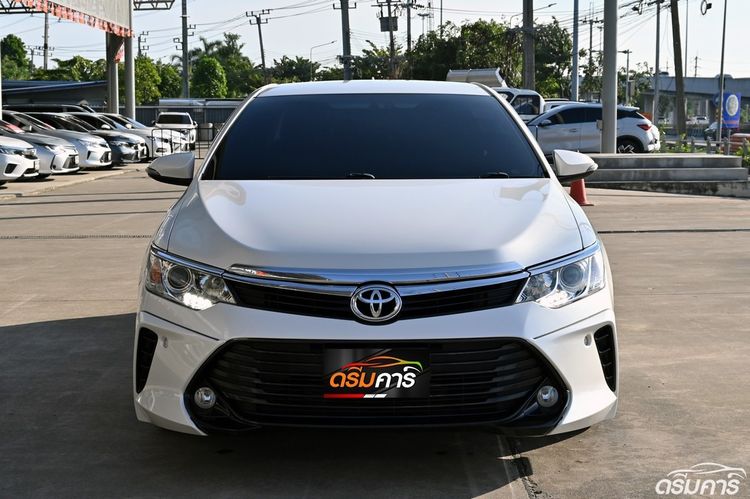 Toyota Camry 2017 2.0 G Extremo Sedan เบนซิน ไม่ติดแก๊ส เกียร์อัตโนมัติ ขาว รูปที่ 2