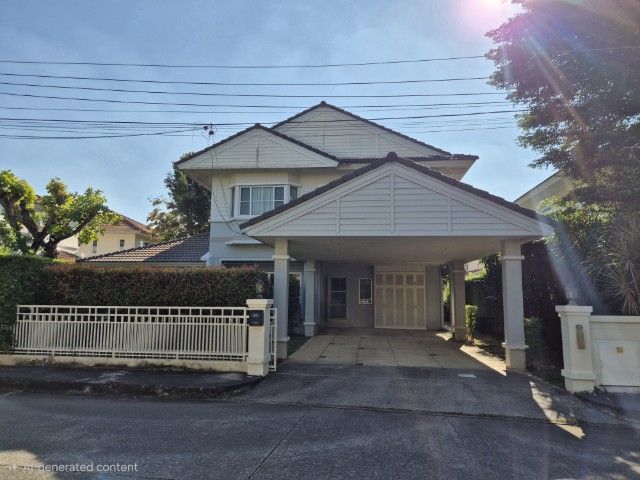 Land and Houses ตกแต่งครบ 2010 ใช่ House for Sale