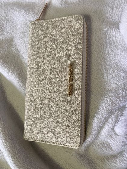 กระเป๋า