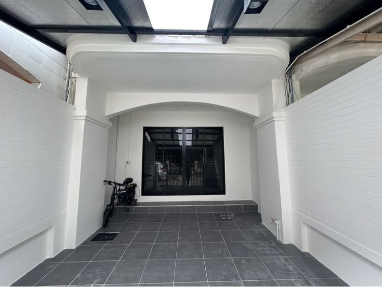 อื่นๆ 2025 มีบางส่วน ใช่ บ้าน หลังโลตัสปิ่นเกล้า รูปที่ 2