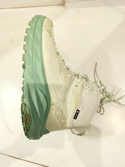รองเท้า HOKA  รูปที่ 8