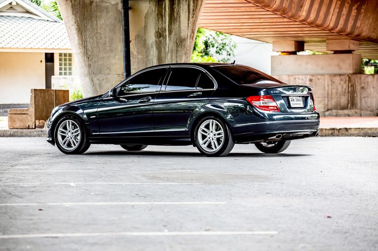 Mercedes-Benz C-Class 2013 C250 Sedan เบนซิน เกียร์อัตโนมัติ เทา รูปที่ 4