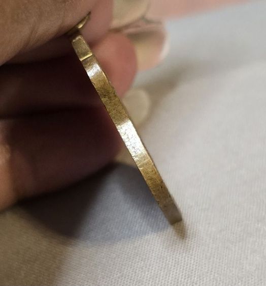 เหรียญหลวงพ่อกลั่น 350บาทรวมส่ง รูปที่ 5