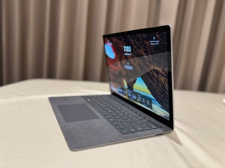 Microsoft Surface Laptop 4 (13.5”) ปี 2021 รูปที่ 2