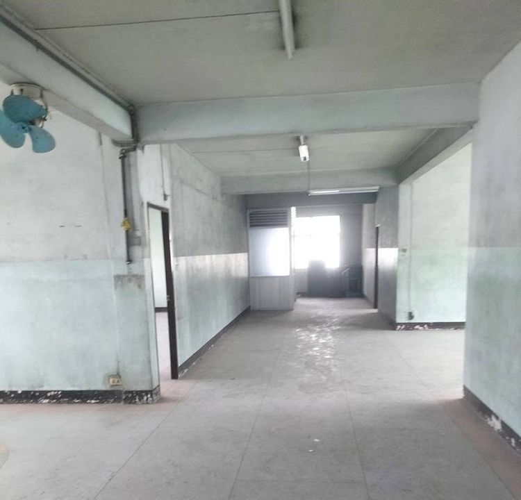 ให้เช่าถูกมากก ตึก ครึ่งไร่  พร้อมอาคาร 4 ชั้น ติดสาทร ใกล้รถไฟฟ้า ติดโรงพยาบาล รูปที่ 4