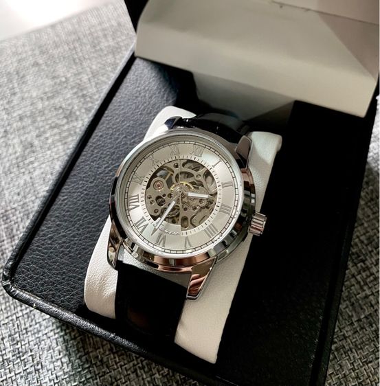 ขาว อื่นๆ ❌ขายแล้ว❌ Automatic Skeleton สายหนัง