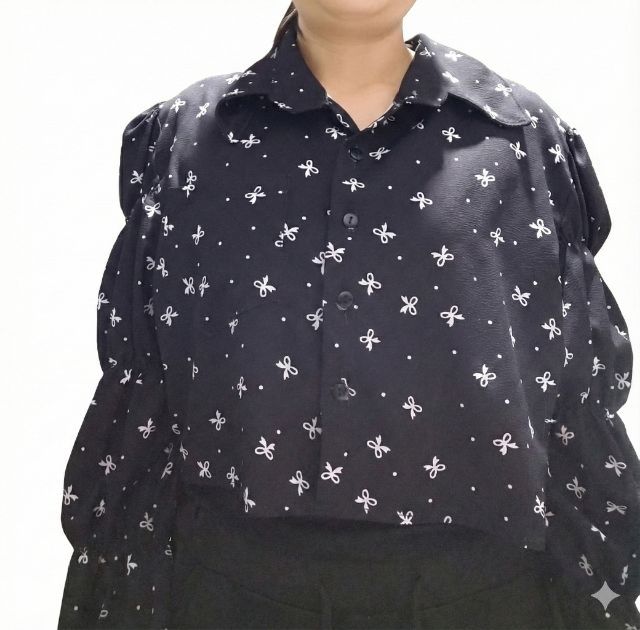 เสื้อดำเอวลอยแขนยาว ลายโบว์ รูปที่ 4