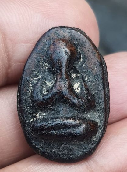 พระปิดตาหลวงปู่จีน เดิมๆของคุณลุงฝากมา รูปที่ 3