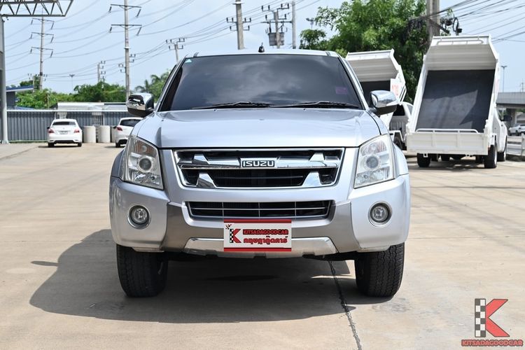 Isuzu D-MAX 2011 2.5 Hi-Lander Super Titanium Pickup ดีเซล ไม่ติดแก๊ส เกียร์ธรรมดา บรอนซ์เงิน รูปที่ 2