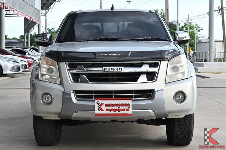 Isuzu D-MAX 2011 2.5 Hi-Lander Super Titanium Pickup ดีเซล ไม่ติดแก๊ส เกียร์ธรรมดา บรอนซ์เงิน รูปที่ 2