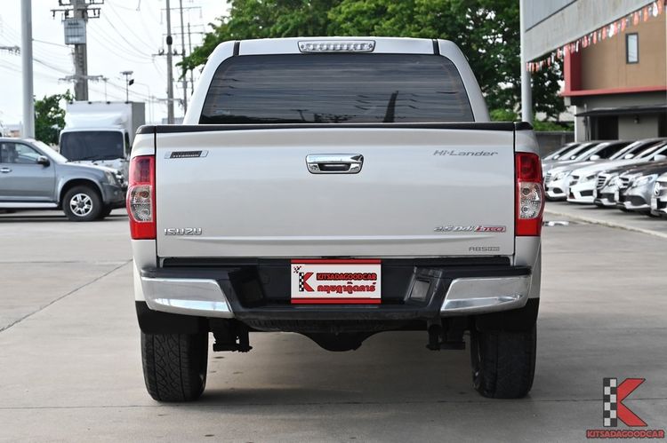 Isuzu D-MAX 2011 2.5 Hi-Lander Super Titanium Pickup ดีเซล ไม่ติดแก๊ส เกียร์ธรรมดา บรอนซ์เงิน รูปที่ 4