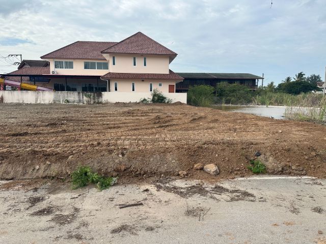 ขายที่ดินถมแล้วย่านชุมชนใกล้หาดชะอำ รูปที่ 3