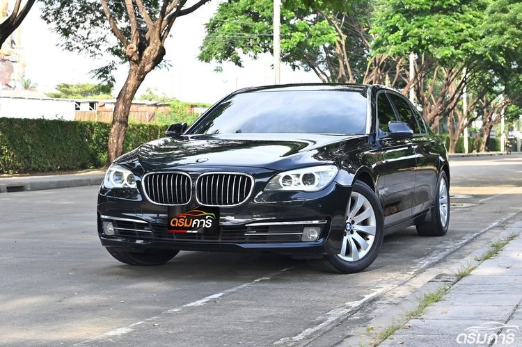รถ BMW Series 7 730Ld สี ดำ